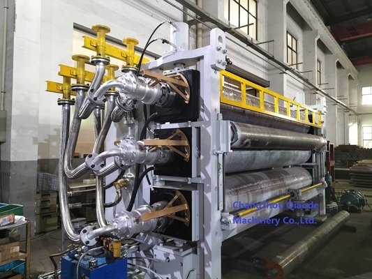 3 использование машины 520×3700 календаря крена сделало по образцу Nonwoven пакет ткани