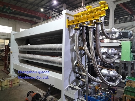 3 использование машины 520×3700 календаря крена сделало по образцу Nonwoven пакет ткани
